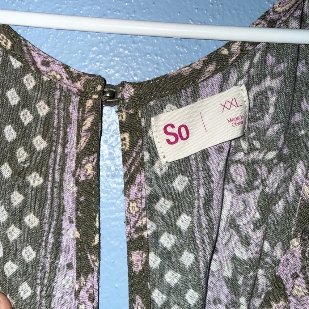 Smocked WB Jumpsuit - Picture 5 of 9